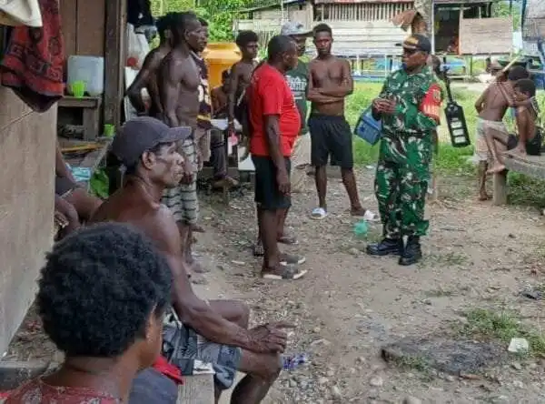 Babinsa Koramil Kokonao Jadikan Komsos Sebagai Media Jalin Silaturahmi Bersama Warga Binaan