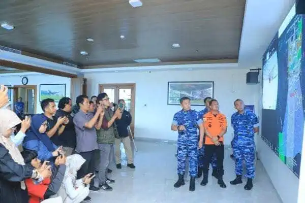 TNI AU Turunkan 257 Personel dan 4 Alutsista dalam Operasi SAR ATR 42-500