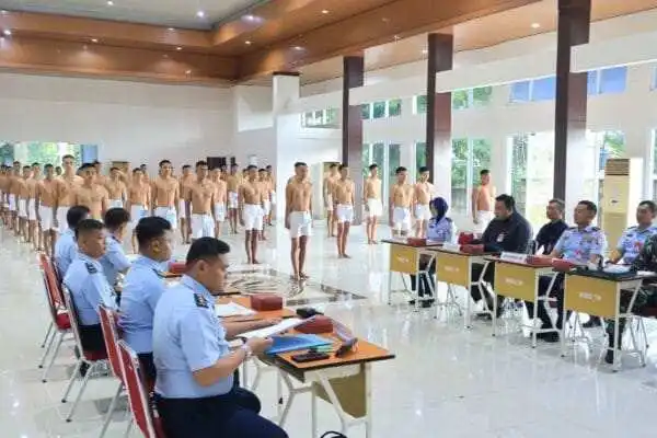 Casis Bintara PK TNI AU A-57 Lanud Sultan Hasanuddin Jalani Sidang Pantukhirda
