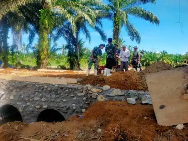 Satgas Gulbencal Kodam I/Bukit Barisan Tuntaskan Perbaikan Jembatan di Tapanuli Selatan, Akses Warga Pulih 100 Persen
