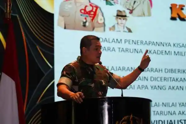 Gubernur Akademi Militer Berikan Pengarahan dan Tanamkan Nilai Kejuangan kepada Taruna Tingkat I, II, dan III