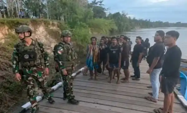 Koops TNI Habema Evakuasi 44 Pendulang Emas dari Gangguan OPM di Pegunungan Bintang