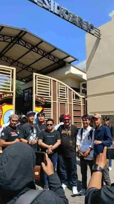 “Jangan Sampai Ada Korban Lagi”, Emak-Emak Desak Polresta Sidoarjo Segera Tangkap Tersangka