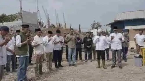 Peletakan Batu Pertama Masjid Al Kautsar, Panglima TNI Dorong Penguatan Nilai Keagamaan dan Kebersamaan Masyarakat