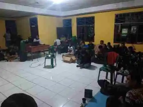 Semarakkan Kebersamaan, Satgas TMMD Ke-129 Kodim 1807/Sorong Selatan Gelar Nobar Final Piala Dunia 2026 Bersama Masyarakat