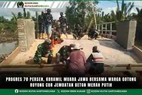 Progres 70 Persen, Koramil Muara Jawa Bersama Warga Gotong Royong Cor Jembatan Beton Merah Putih