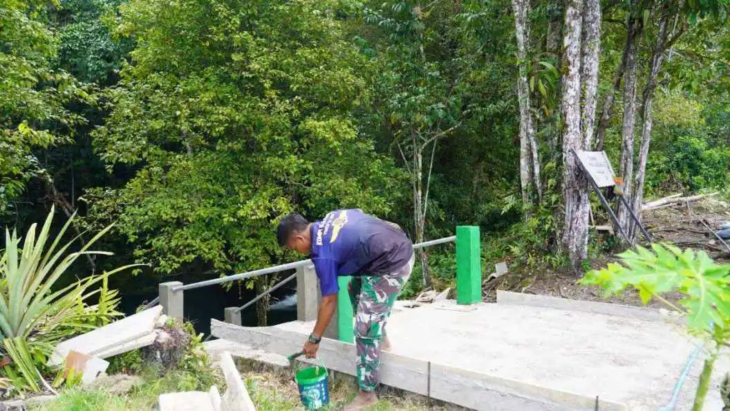 TMMD Ke-129 Kodim 1807/Sorong Selatan Optimalkan Akses Wisata Air Terjun Kampung Sesor Melalui Pembangunan Jalan dan Tangga