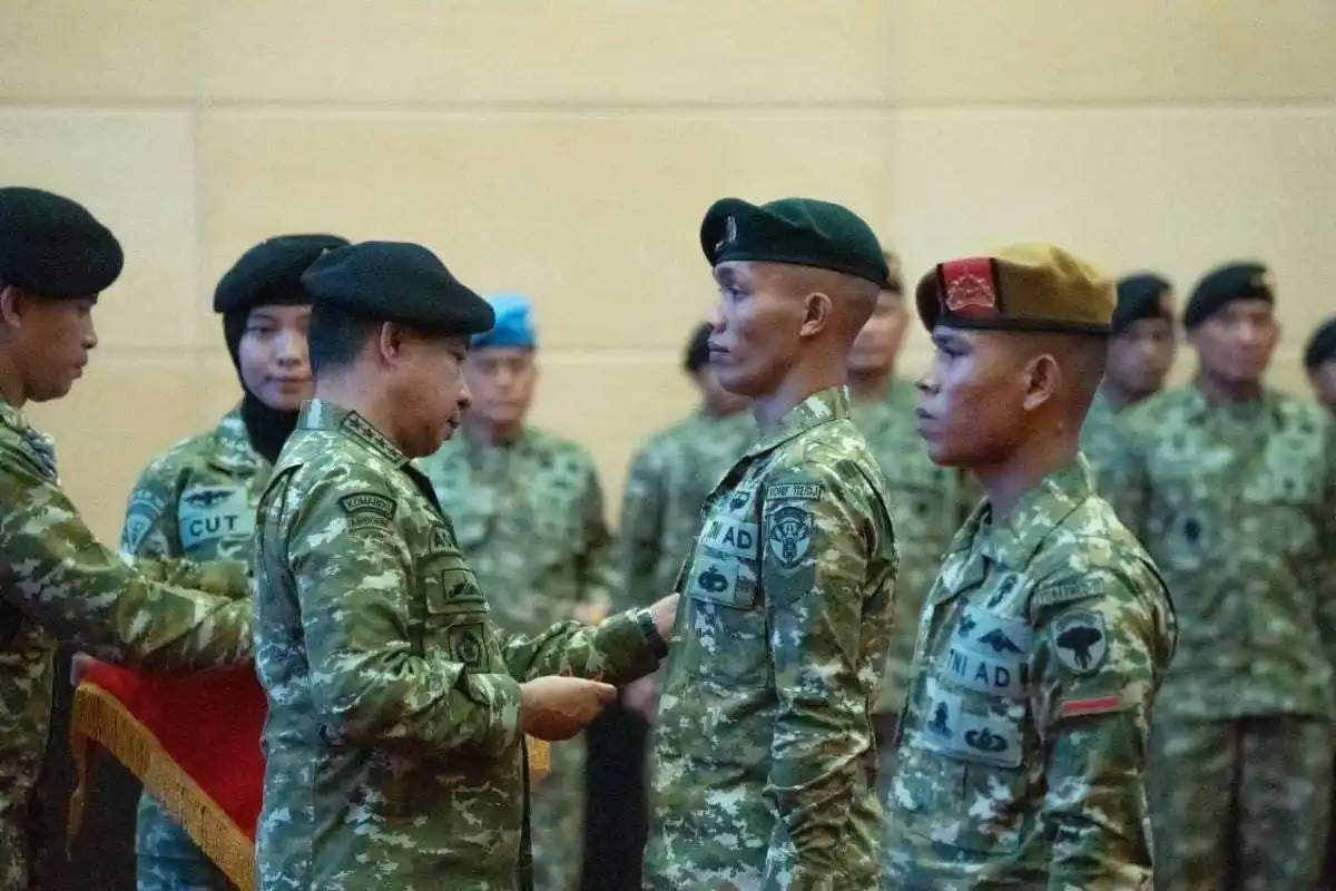 Panglima TNI Beri Penghargaan Istimewa Atas Aksi Heroik Dua Prajurit TNI di Masjid Baiturrahman