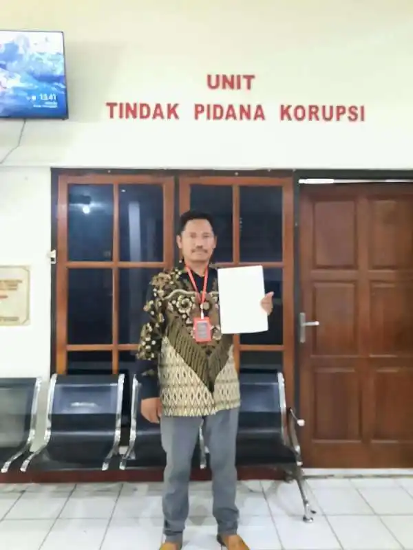 Aduan Warga Menguak Dugaan Praktik Pinjaman Ilegal, PNS Dinsos Tuban Diminta Klarifikasi