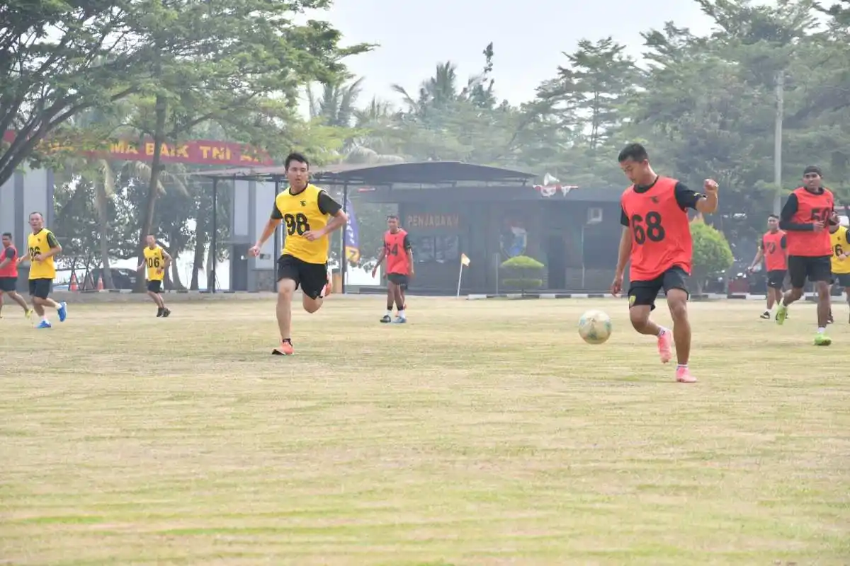 Olahraga Bersama Pererat Persahabatan Prajurit TNI dan Negara Sahabat di SGS 2026