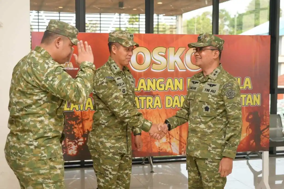 Puspsi TNI Terjunkan Tim Trauma Healing Bantu Penyintas Gempa NTT