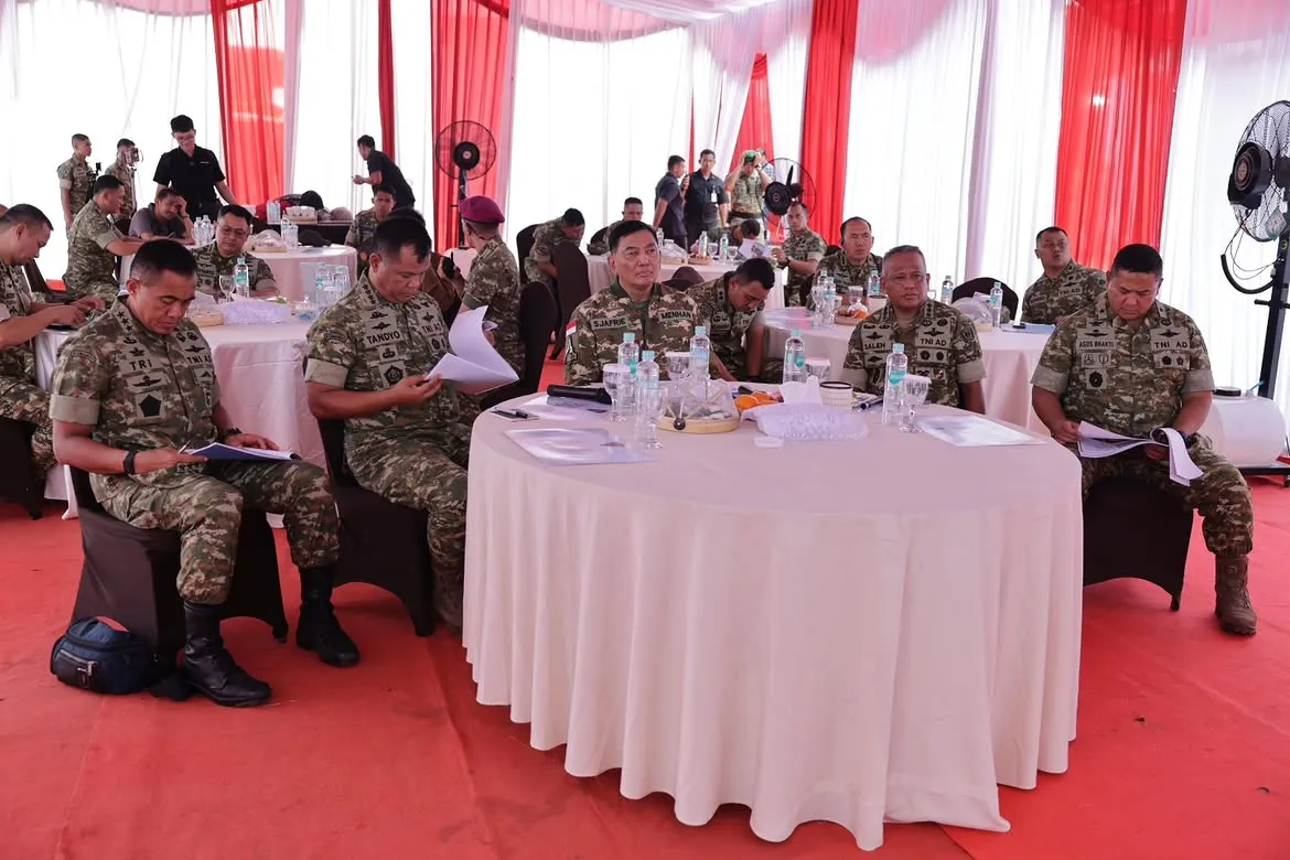 Yonif TP Hadir, Pertahanan dan Pembangunan Berjalan Bersama