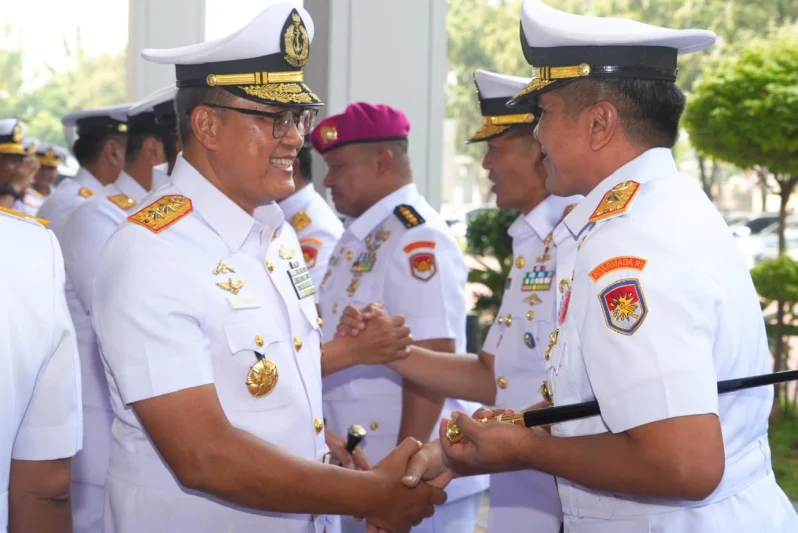 Sertijab Enam Jabatan Strategis di Jajaran Koarmada RI Dihadiri Komandan Kodaeral XIV Sorong