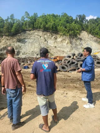 Cegah Pencemaran Lingkungan, PT. SMM Bekerja Sama Dengan Pabrik dan Kontraktor Keluarkan Limbah Ban, Tokoh Pemuda Bungku Beri Apresiasi