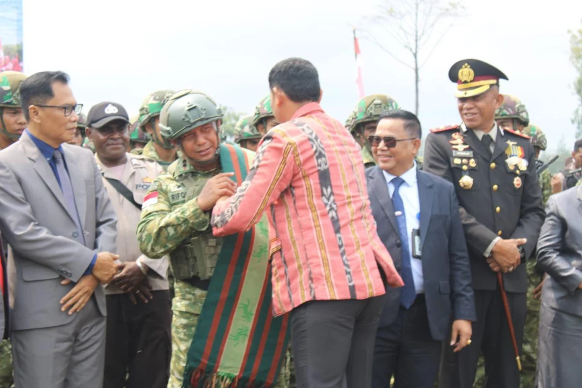 Upacara HUT TNI ke-81 di Yahukimo Berjalan Khidmat di Lapangan Abyu