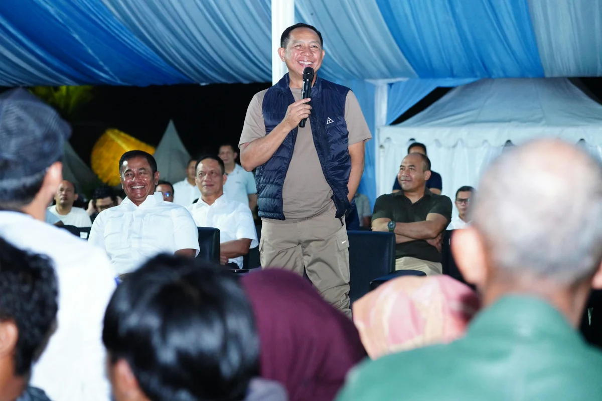 Panglima TNI Hadiri Pagelaran Wayang Golek Ki Dalang Anom Kiki Mardani di Pangandaran