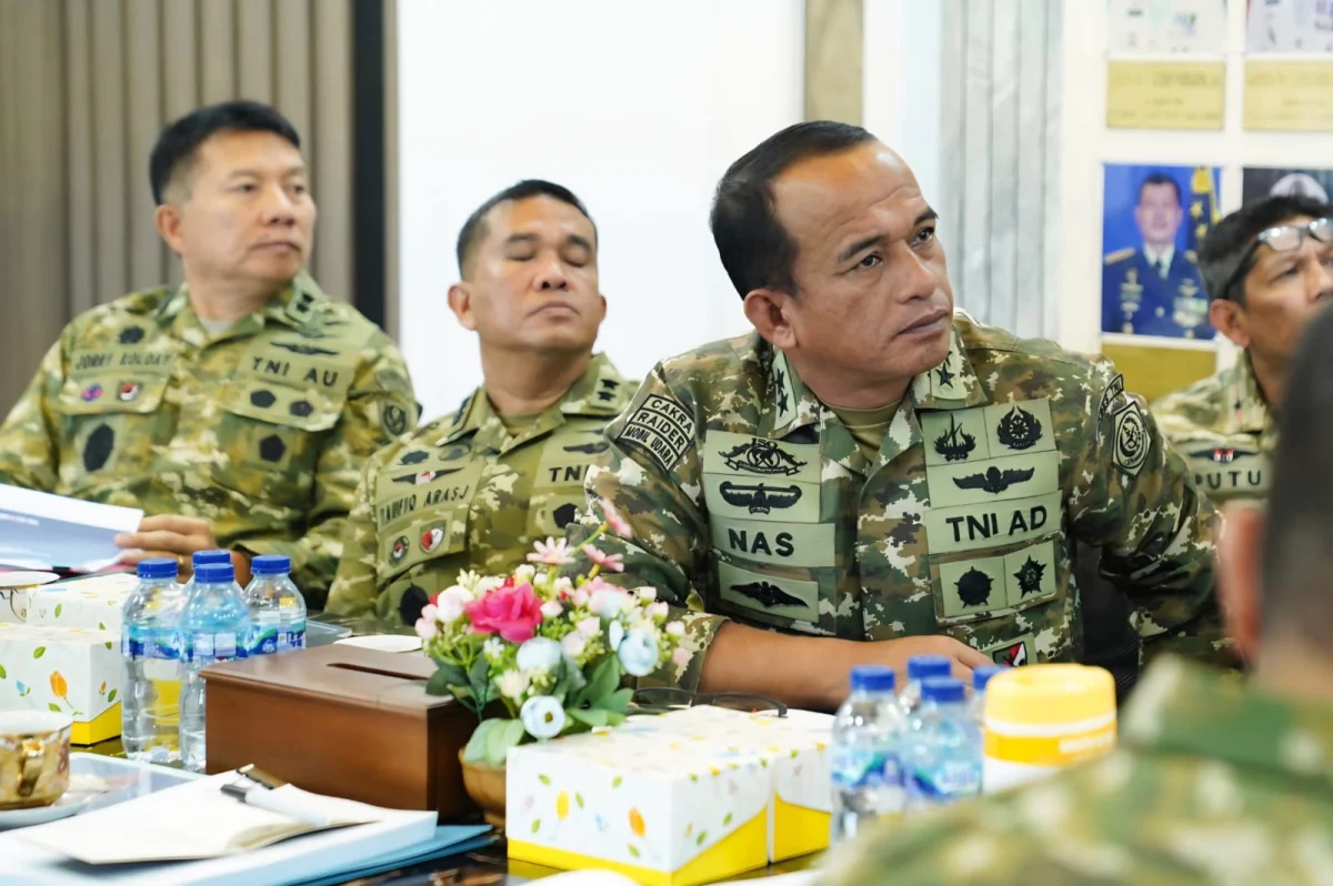 Kasum TNI Pimpin Rakor Penanganan Karhutla dan Teknologi Modifikasi Cuaca