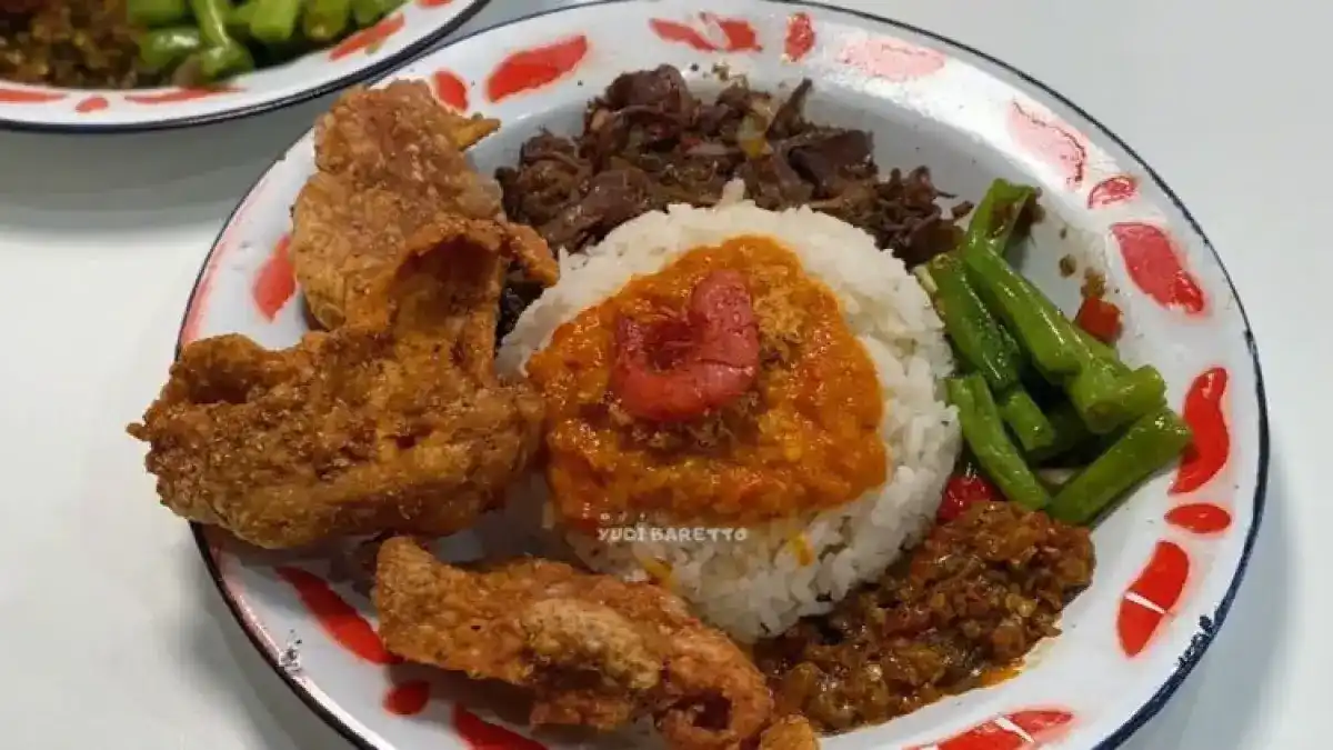 Menjelajah Kuliner Bekasi: Bakso Kaldu, Nasi Kulit, Kopi Gula Aren, dan Otak-Otak Bakar