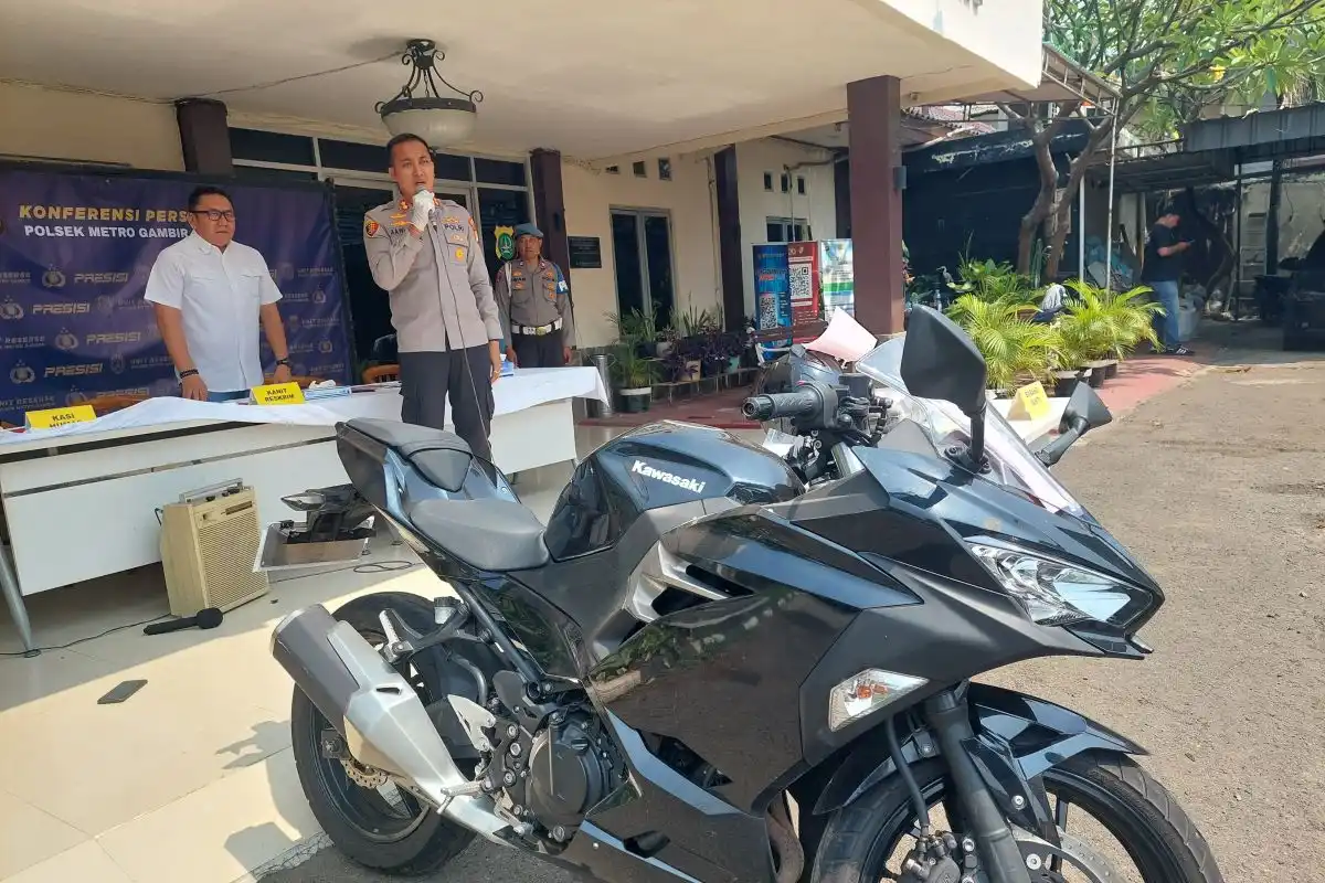 Polisi Bongkar Aksi Jambret dengan Kawasaki Ninja di Jakarta Pusat