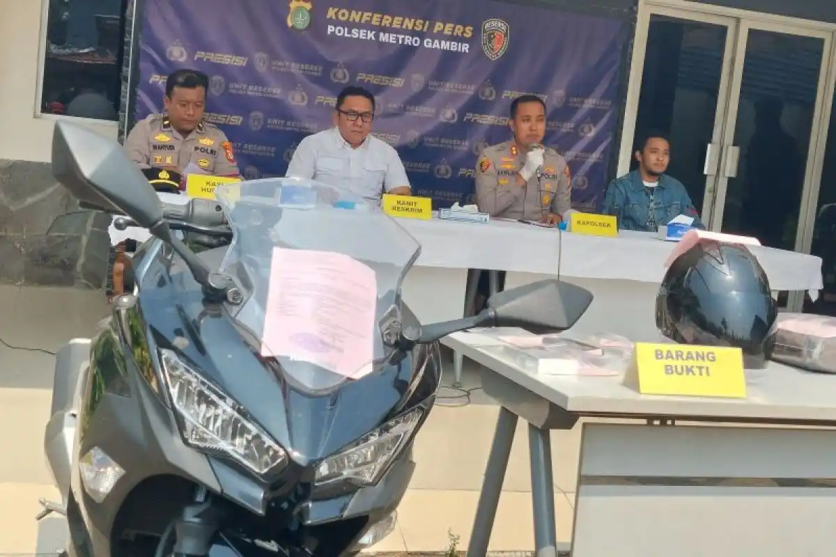 Dua Tersangka Penjambretan Ponsel di Jakarta Pusat Dibekuk, Polisi Telusuri 28 Lokasi