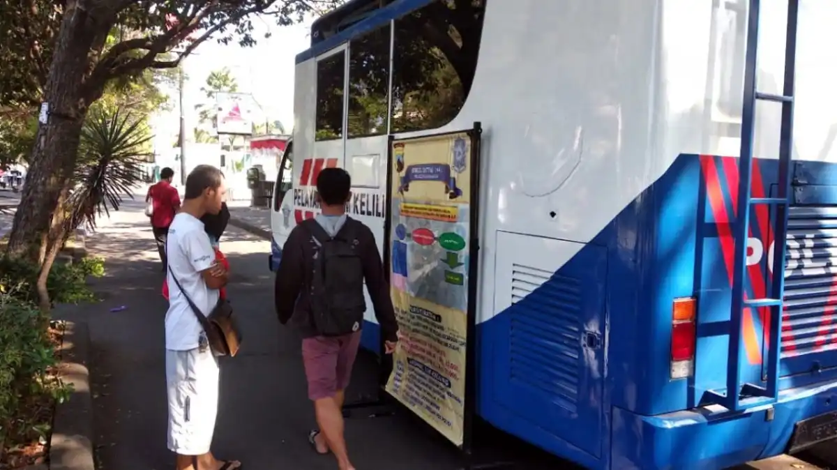 Jadwal Layanan SIM Keliling di Jakarta, Bogor, Bekasi, dan Bandung pada 9 Oktober 2026