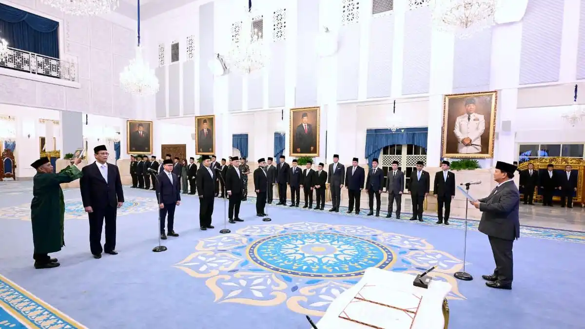 Menelusuri Hoaks Seputar Reshuffle Kabinet dan Fakta di Baliknya