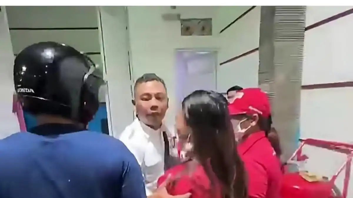 Antrean BBM di Denpasar, Keluhan Petugas SPBU dan Penjelasan Wayan Koster