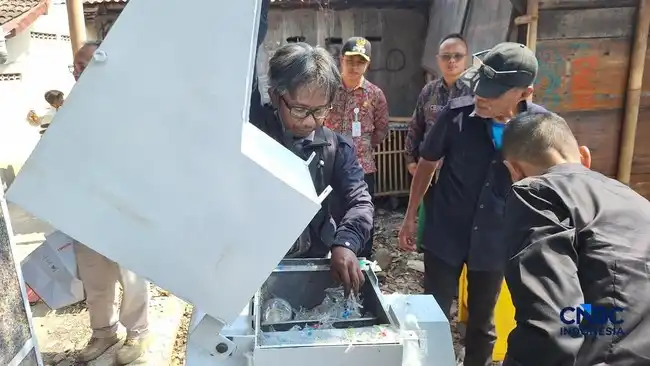 Komposer Komunitas Dorong Pengurangan Sampah Organik di Gilingan