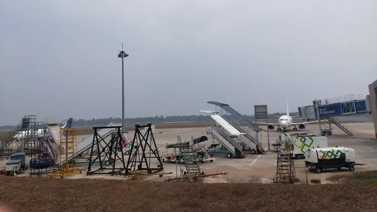 Asap Karhutla Menekan Warga Palembang, Udara Tercatat Berbahaya