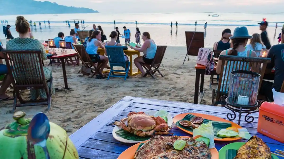 Menjelajahi Enam Pilihan Kuliner Seafood di Kawasan Ancol