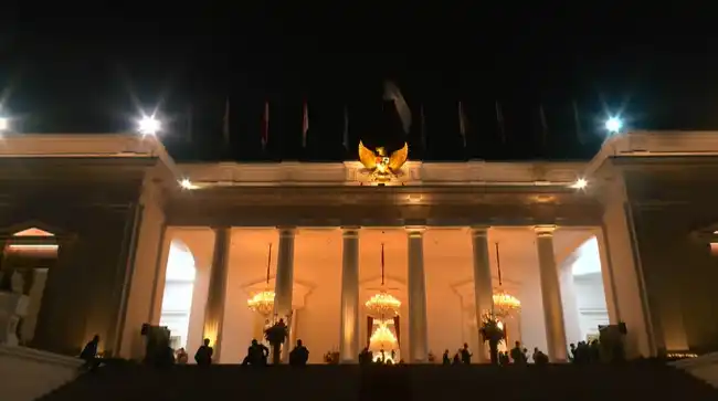 Usia Presiden Indonesia Saat Dilantik: Soekarno Termuda, Prabowo Tertua
