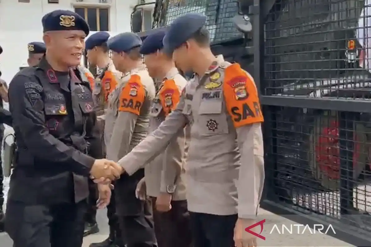 Dukungan Brimob Lintas Daerah Diperkuat untuk Menangani Karhutla