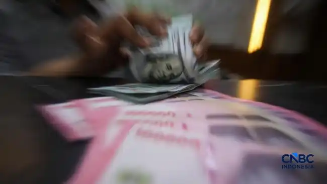 Rupiah Menyentuh Rp18.000, Pemerintah dan BI Jelaskan Tekanan Pasar