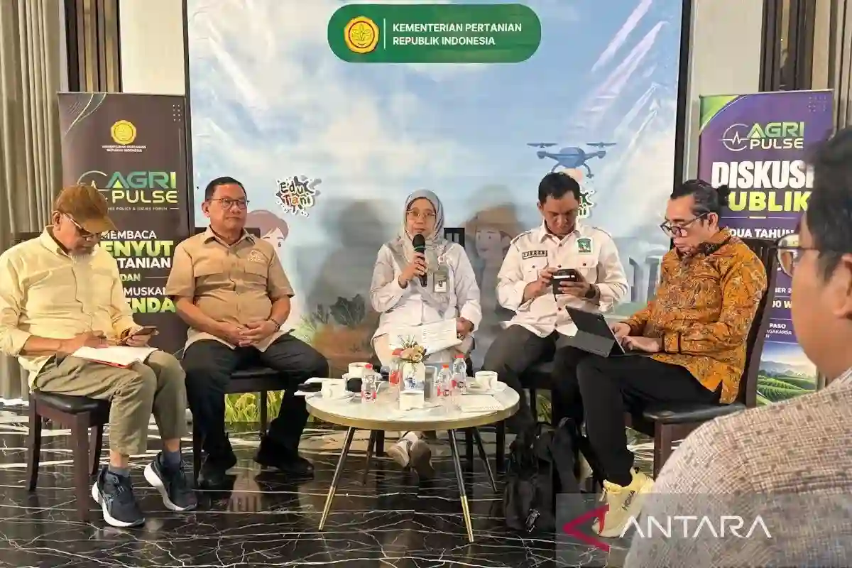 Pupuk Subsidi Turun 20 Persen, Hanan Rozak Soroti Dukungan bagi Petani