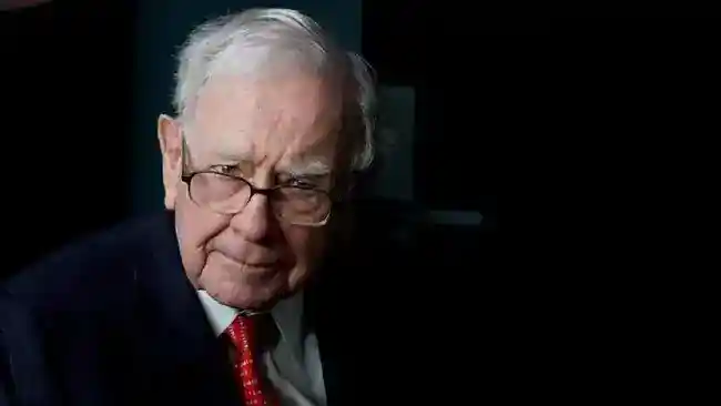 Cara Warren Buffett Mengelola Pengeluaran Lewat Kebiasaan Hidup Sederhana