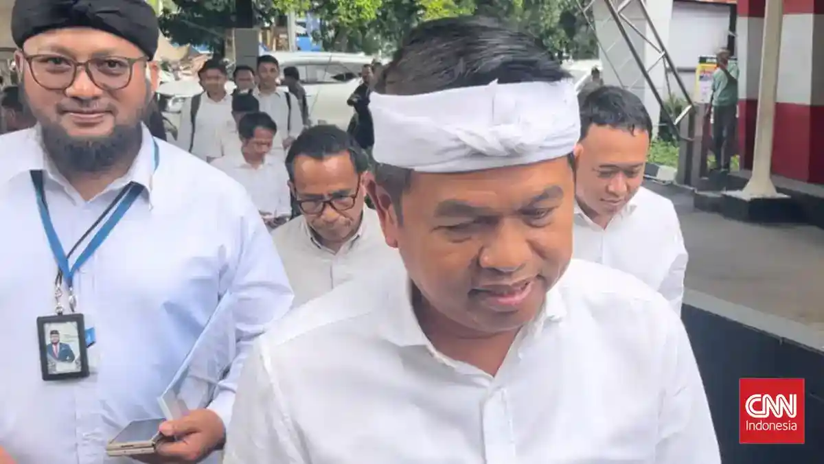 Dedi Mulyadi Absen dari Rakornas, Pimpin Pemadaman Karhutla Gunung Ciremai
