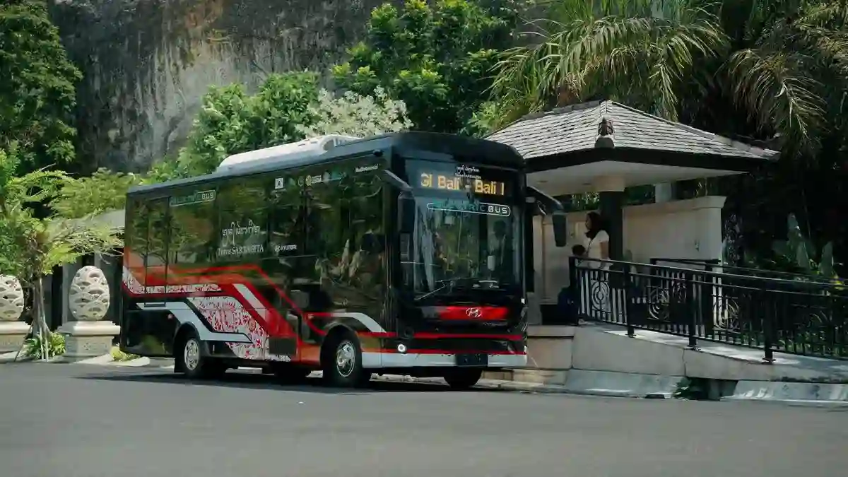 Bus Listrik Hyundai County EV Mulai Disiapkan untuk Transportasi Publik Bali