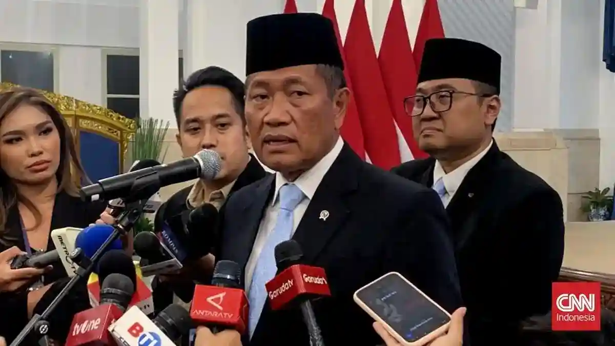 Pertemuan di Hambalang Bahas Peserta Program Kepemimpinan dan Kampus URI di Bogor