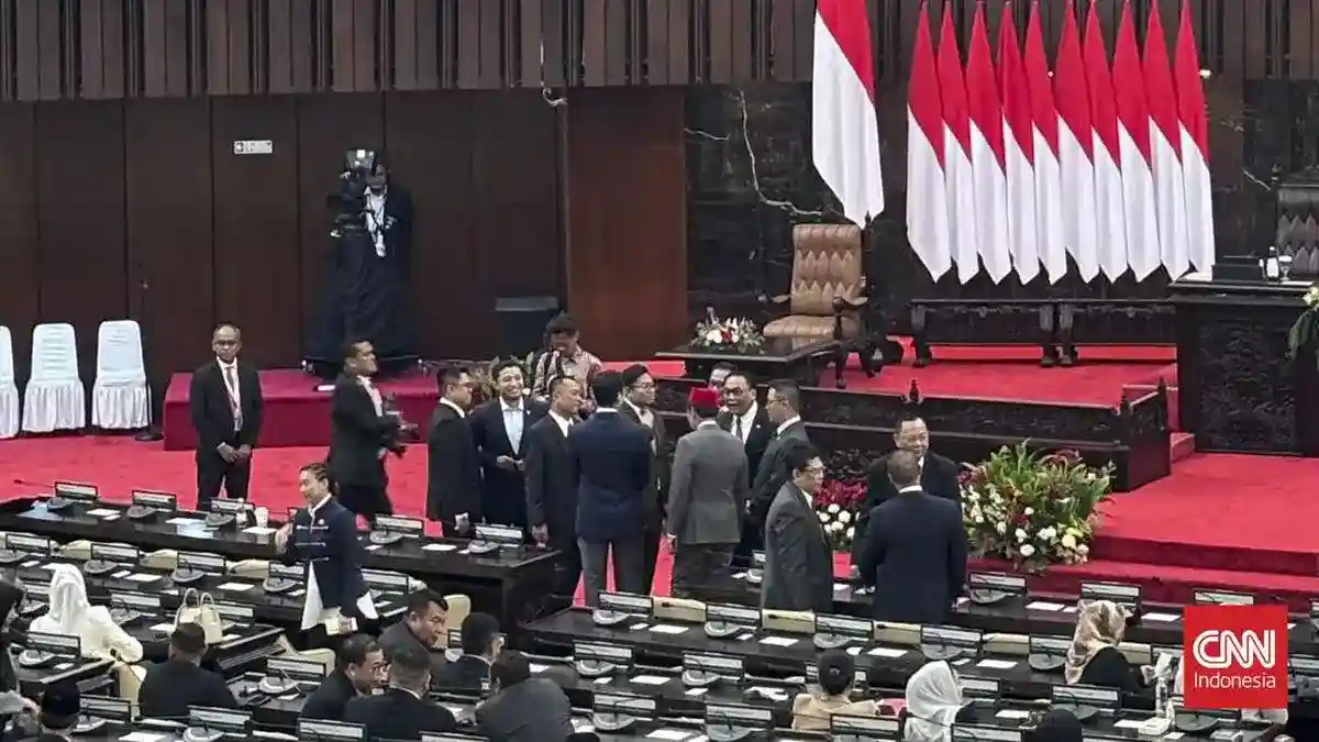 Polemik Dokumen Pendidikan Gibran: Respons PDIP dan Gerindra atas Putusan MK