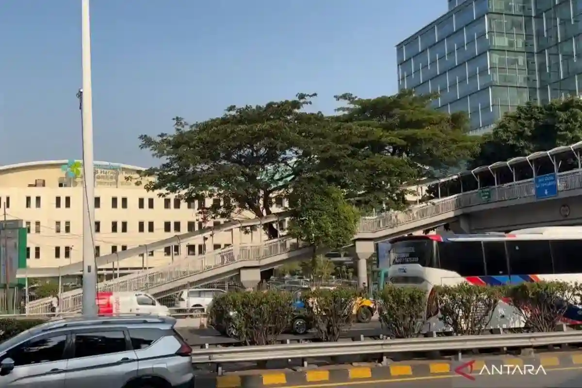 Akses JPO Kota Bambu untuk Disabilitas dan Lansia Segera Dibenahi