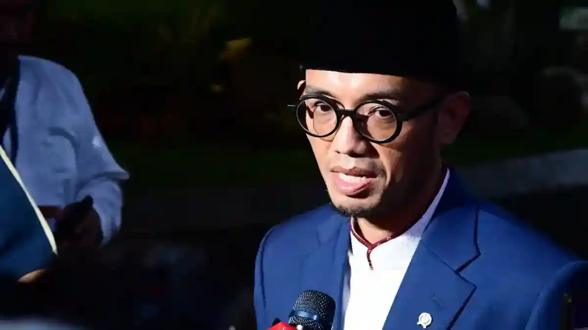Dua Putra Menteri Haji Mundur dari Posisi Tenaga Ahli Usai Jadi Sorotan