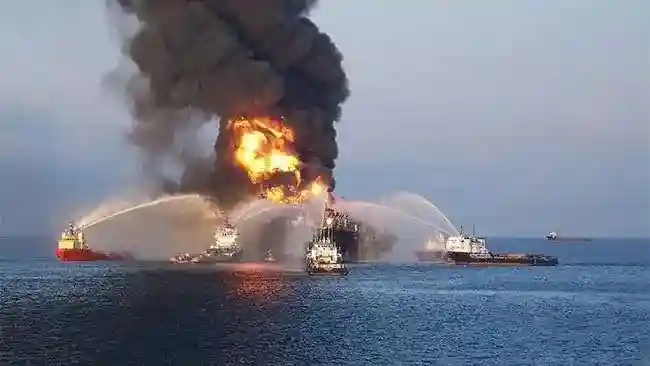 Ledakan Deepwater Horizon: 11 Pekerja Tewas dan 4,9 Juta Barel Minyak Tumpah