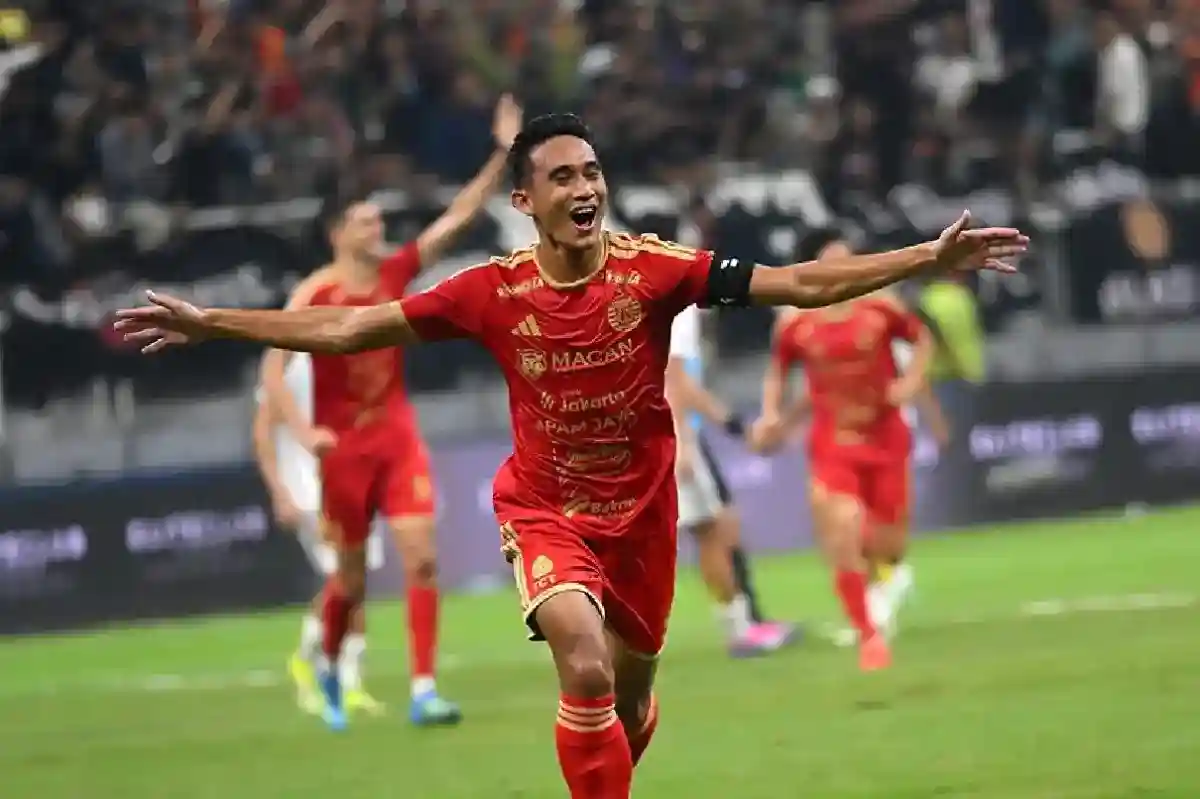 Dua Gol dalam Lima Menit Antar Persija Menang atas Persik