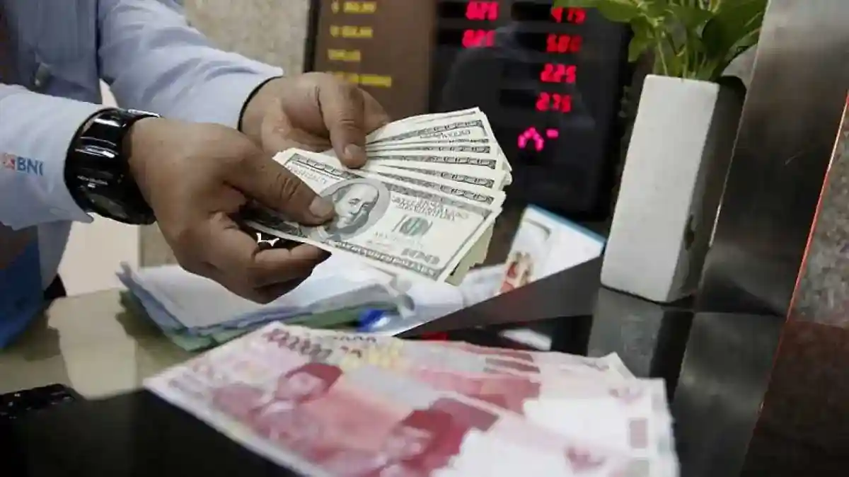 Rupiah Dibuka di Rp18.174 per Dolar AS, Tekanan Domestik Jadi Sorotan
