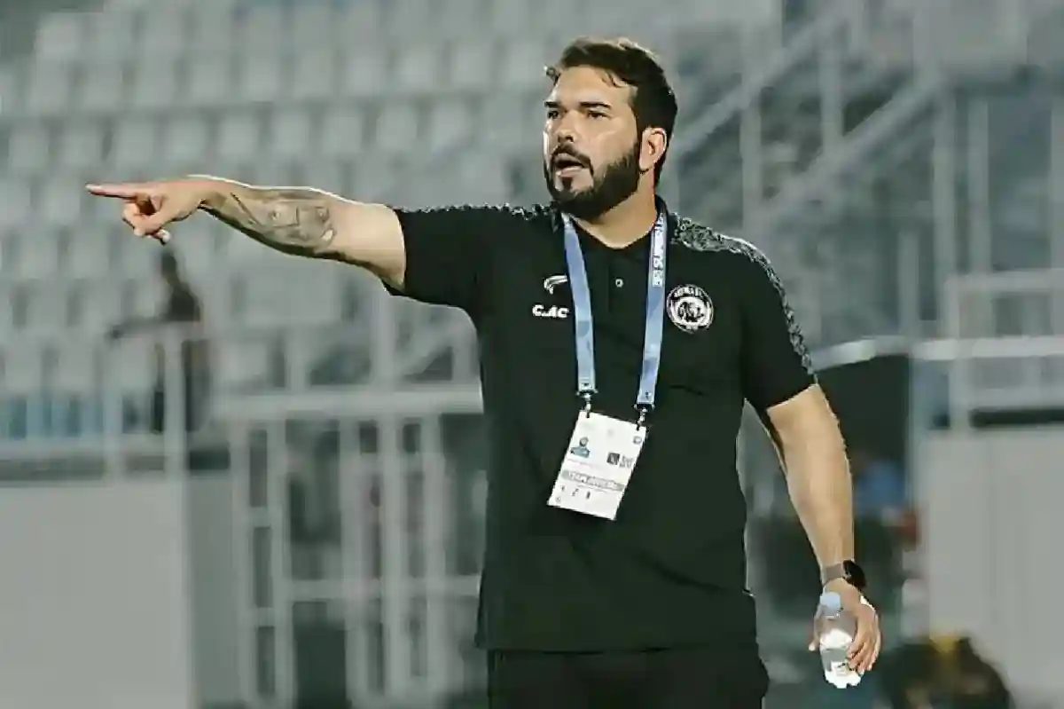 Empat Gol dari Sepuluh Tembakan: Cara Arema FC Menaklukkan Dewa United