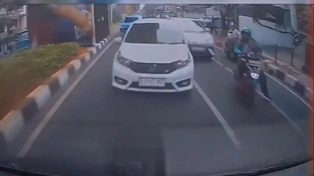 Sopir BYD Jadi Tersangka Usai Tabrakan Beruntun di Panglima Polim