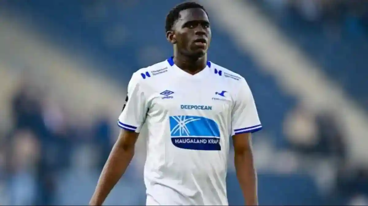 Sorotan Sepak Bola: Kans Doucouré, Hasil Persib, dan Perjuangan Audero