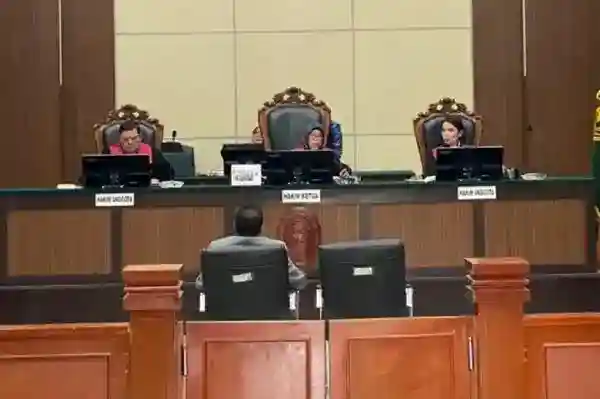 Sidang Kasus Ijazah Jokowi: Refly Harun Pertanyakan Pihak yang Disebut Terhasut
