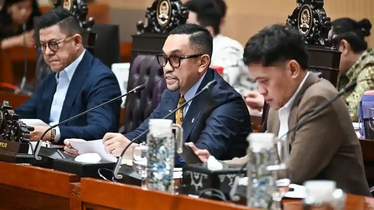 NasDem Belum Menentukan Sikap atas Ajakan PKS Bahas Polemik Ijazah Gibran