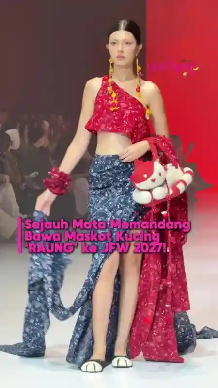 Motif Kucing dan Pesan Lingkungan dalam Koleksi Sejauh Mata Memandang di JFW 2027